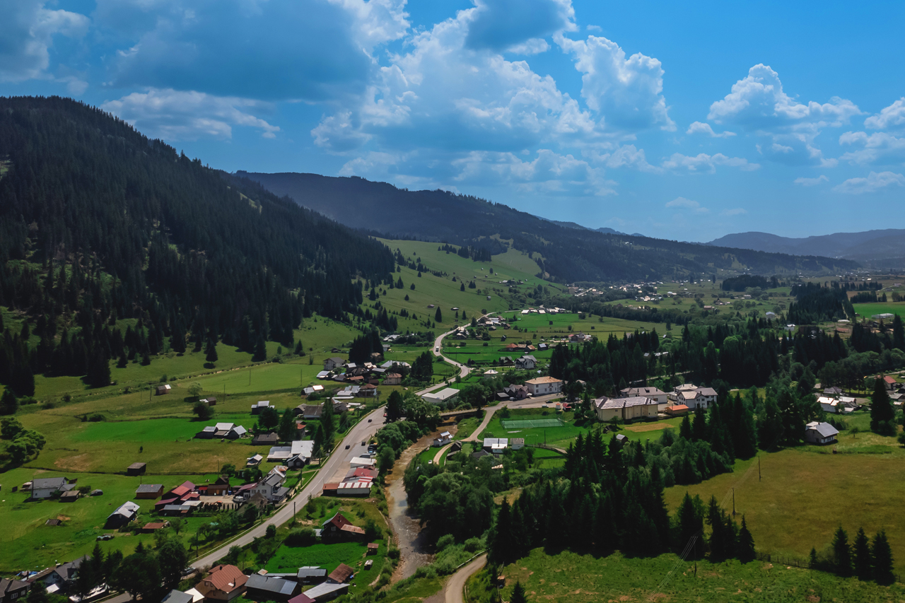 Șaru Dornei: Poarta către Inima Călimanilor